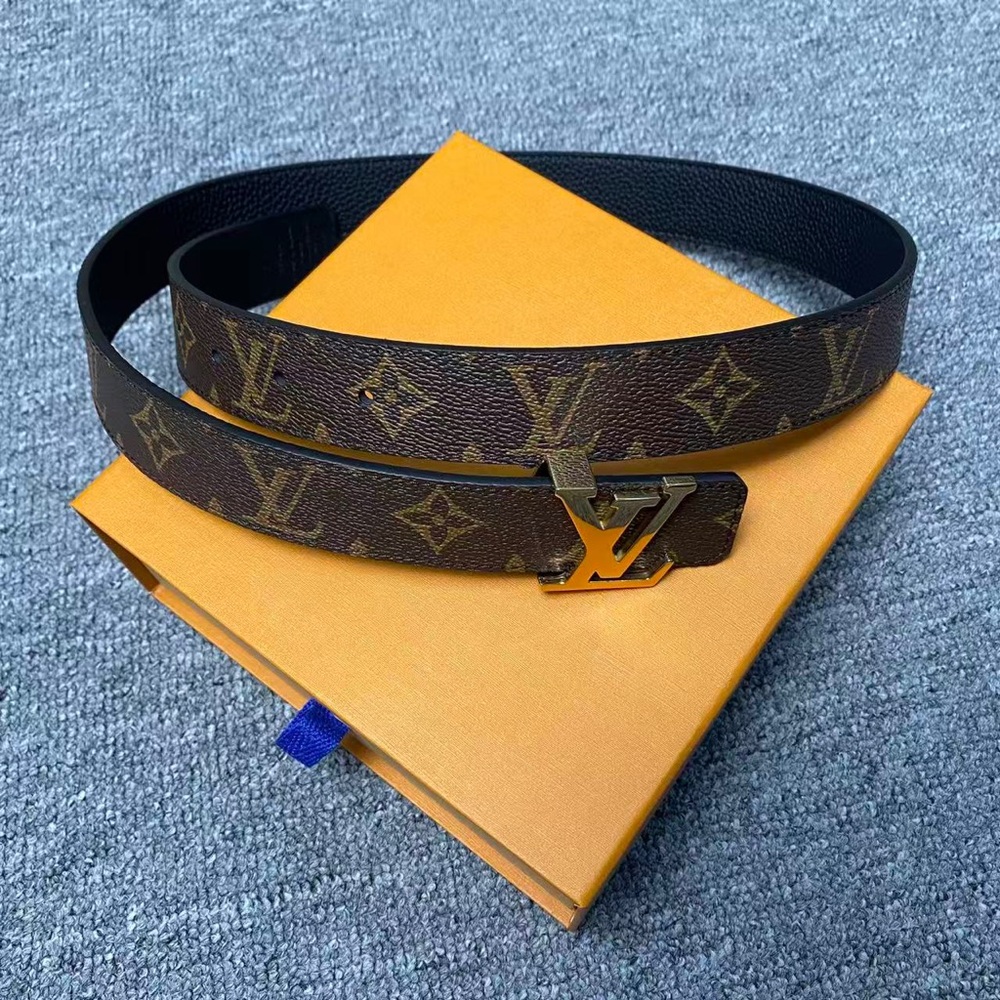 ✨ ✨ Louis Vuitton Iconic LV Initiales 30mm Reversible Belt 85cm/34in
